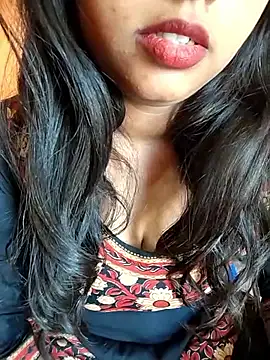 Sexy Divya   online show from April 2026 05:35:02 AM