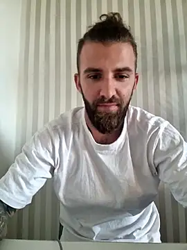 ramy120199 online show from November 2025 11:54:01 AM