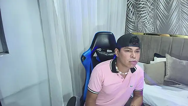 Snapshot of latingentx_vc chatting on November 2025 11:54:01 AM latingentx vc online show from November 2025 11:54:01 AM