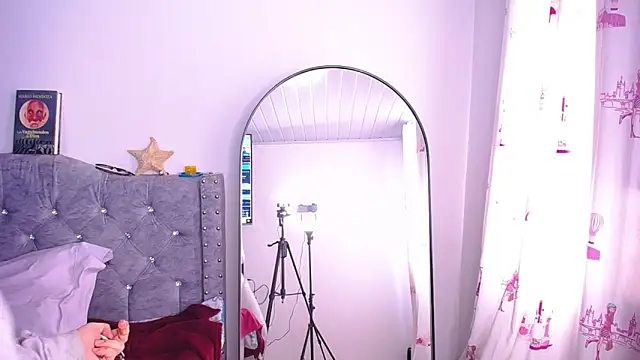  Pariiss online show from November 2025 01:36:02 PM