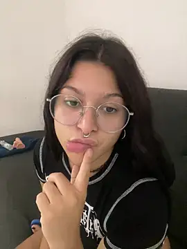 amazonaa9 online show from March 2026 07:32:02 PM