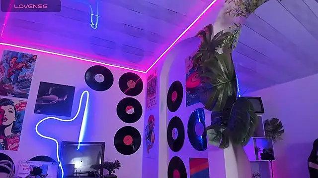 Heidy palmer online show from February 2026 08:46:02 PM