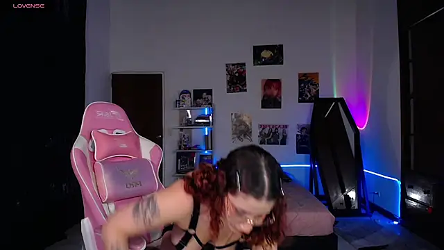 Snapshot of ratts- chatting on November 2025 05:46:02 PM ratts- online show from November 2025 05:46:02 PM