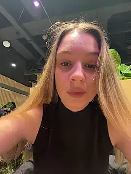 SashaCatt online show from December 2025 07:47:01 AM