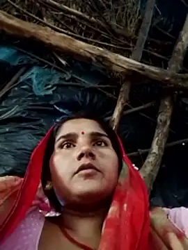 Snapshot of Seema_ji12 chatting on April 2026 01:05:01 AM Seema ji12 online show from April 2026 01:05:01 AM