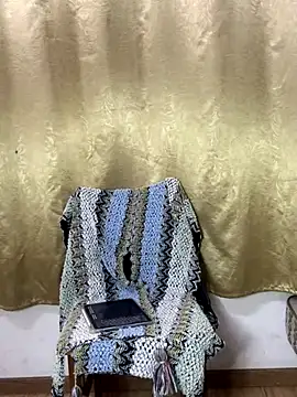 Snapshot of Yayayax77- chatting on November 2025 02:28:01 PM Yayayax77- online show from November 2025 02:28:01 PM