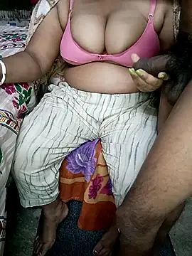 Snapshot of Pinkcolour chatting on December 2025 07:09:01 PM Pinkcolour online show from December 2025 07:09:01 PM