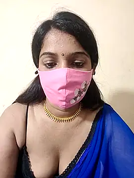 Honeya96 online show from January 2026 04:34:01 PM