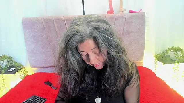 Victoriaa Anderson online show from March 2026 02:11:02 PM