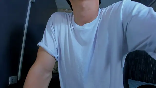 ElanGiraldo online show from July 2026 11:51:01 PM