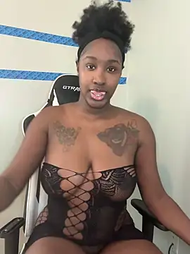 ToyaThick online show from January 2026 08:01:01 PM