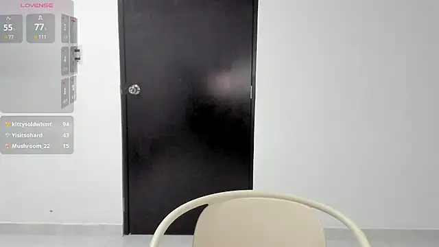 Snapshot of _sweetBlair_ chatting on January 2026 05:37:01 PM sweetBlair online show from January 2026 05:37:01 PM