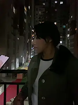 Snapshot of Katherinm chatting on November 2025 02:28:02 AM Katherinm online show from November 2025 02:28:02 AM