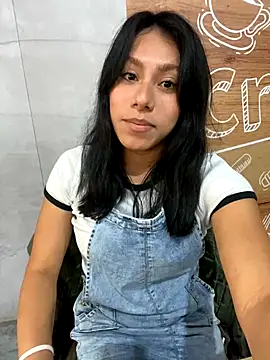 Snapshot of Katherinm chatting on November 2025 06:46:02 PM Katherinm online show from November 2025 06:46:02 PM