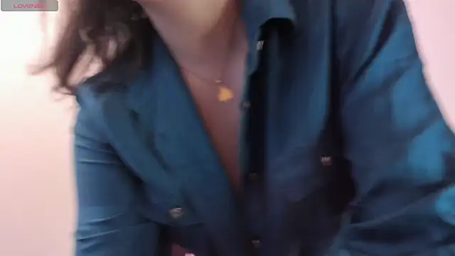 Snapshot of carolinegrayy chatting on November 2025 11:29:01 AM carolinegrayy online show from November 2025 11:29:01 AM