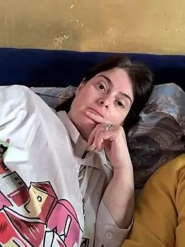 Snapshot of marchigiana chatting on February 2026 01:47:01 PM marchigiana online show from February 2026 01:47:01 PM