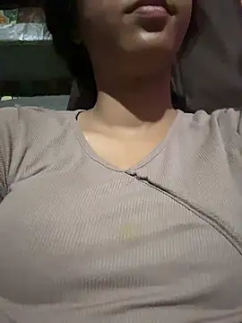 Snapshot of Your___Moonlight chatting on July 2026 11:26:01 AM Your Moonlight online show from July 2026 11:26:01 AM