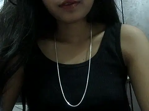 SEXY PRIYA83 online show from April 2026 04:07:01 PM