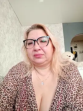 Snapshot of URALS-BOOBS chatting on November 2025 04:57:02 AM URALS-BOOBS online show from November 2025 04:57:02 AM