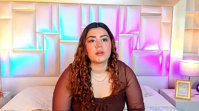 Snapshot of AdelaTaylor_ chatting on November 2025 12:04:01 PM AdelaTaylor online show from November 2025 12:04:01 PM