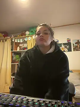 Snapshot of belenciita chatting on July 2026 05:37:02 PM belenciita online show from July 2026 05:37:02 PM