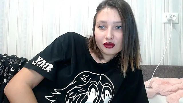 Snapshot of your__gena chatting on December 2025 03:39:02 PM your gena online show from December 2025 03:39:02 PM