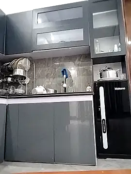   Anna    online show from December 2025 02:21:01 AM