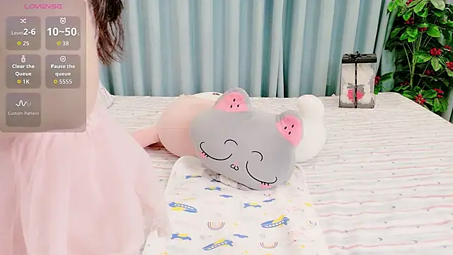 Snapshot of lunasexy_9x chatting on June 2026 03:25:02 PM lunasexy 9x online show from June 2026 03:25:02 PM