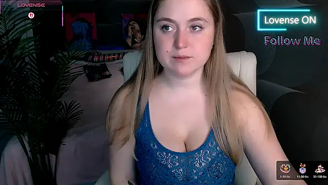 Kate Moan online show from December 2025 07:26:02 AM