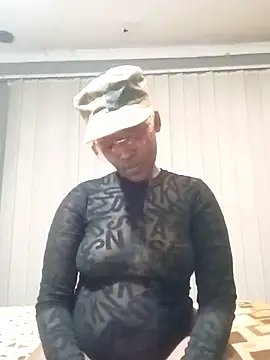 CurvyBabe36 online show from April 2026 08:25:02 PM