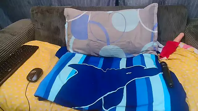 DarkCherryx online show from April 2026 07:57:02 AM