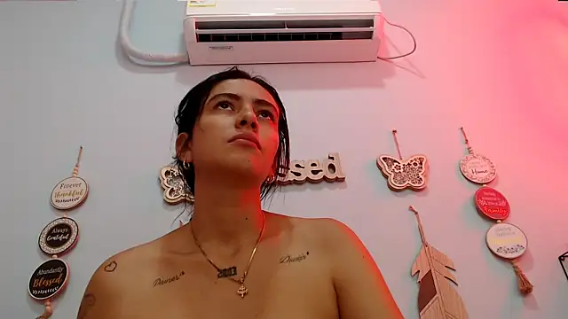 salomesmit666 online show from March 2026 07:53:01 PM