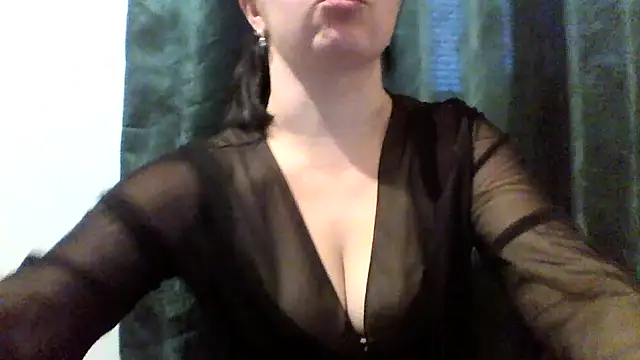 Vitalina282128 online show from February 2026 02:46:01 PM