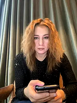 Snapshot of Amirana_hot chatting on November 2025 01:07:02 PM Amirana hot online show from November 2025 01:07:02 PM