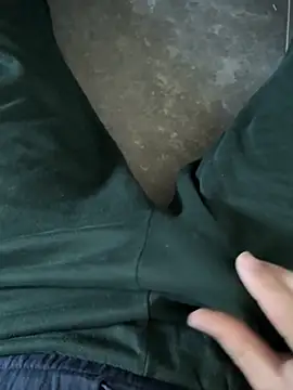 Snapshot of fra06_ chatting on November 2025 12:15:02 PM fra06 online show from November 2025 12:15:02 PM