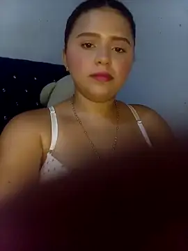 Luisa Siti online show from November 2025 12:32:02 AM