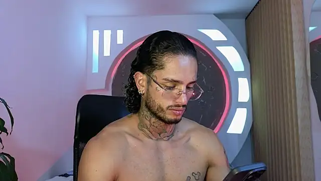 Alanrodgers online show from November 2025 10:14:01 AM