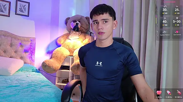 estebanperez 26 online show from May 2026 01:43:02 PM