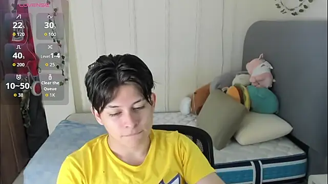 Felix kitty online show from February 2026 06:37:02 PM