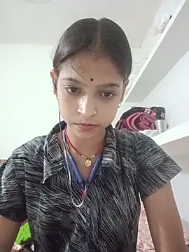 Snapshot of Mohnicute chatting on May 2026 07:22:01 PM Mohnicute online show from May 2026 07:22:01 PM