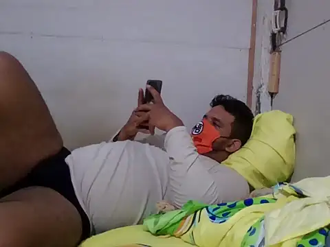 Snapshot of josecamsex27 chatting on May 2026 02:08:02 AM josecamsex27 online show from May 2026 02:08:02 AM