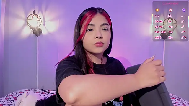 Stephany-roses- online show from March 2026 11:24:01 PM