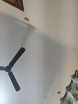 Snapshot of Rajguna_12 chatting on November 2025 10:37:01 AM Rajguna 12 online show from November 2025 10:37:01 AM