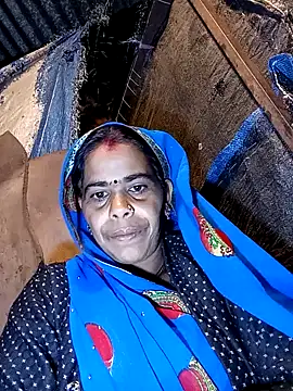 Snapshot of Neetujk chatting on December 2025 05:08:02 PM Neetujk online show from December 2025 05:08:02 PM