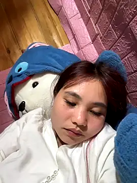 EllyMay22 online show from November 2025 02:50:02 PM