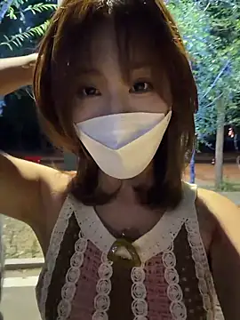 GG-BONG1 online show from July 2026 12:42:02 PM