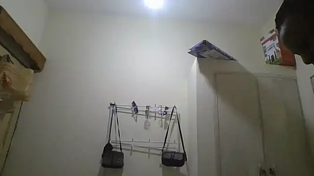 Pers Ona online show from November 2025 02:59:01 AM