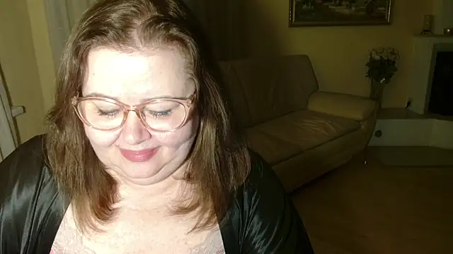 Snapshot of Natali-Gucci chatting on December 2025 11:13:01 PM Natali-Gucci online show from December 2025 11:13:01 PM