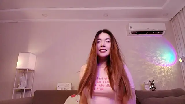 Snapshot of yummy_yuna chatting on June 2026 08:08:01 PM yummy yuna online show from June 2026 08:08:01 PM