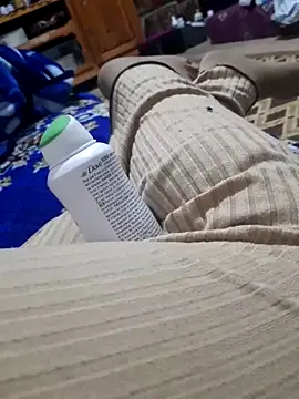 Tota sexi online show from February 2026 10:45:01 AM